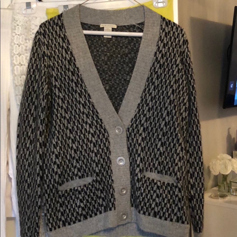White and warren sweater